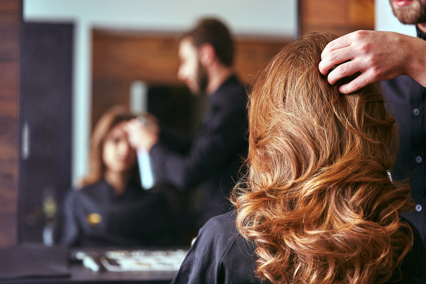 Colorista e Stylist: le migliori scuole professionali per trovare subito un impiego
