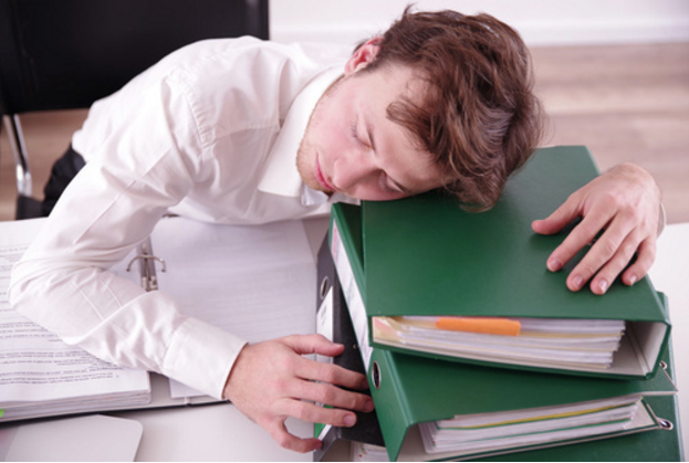 Hai fatto le ore piccole? 5 consigli per arrivare in ufficio al meglio