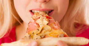 pagati per mangiare pizza