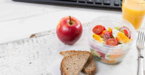 Come aumentare la produttività? Muoversi e mangiare bene