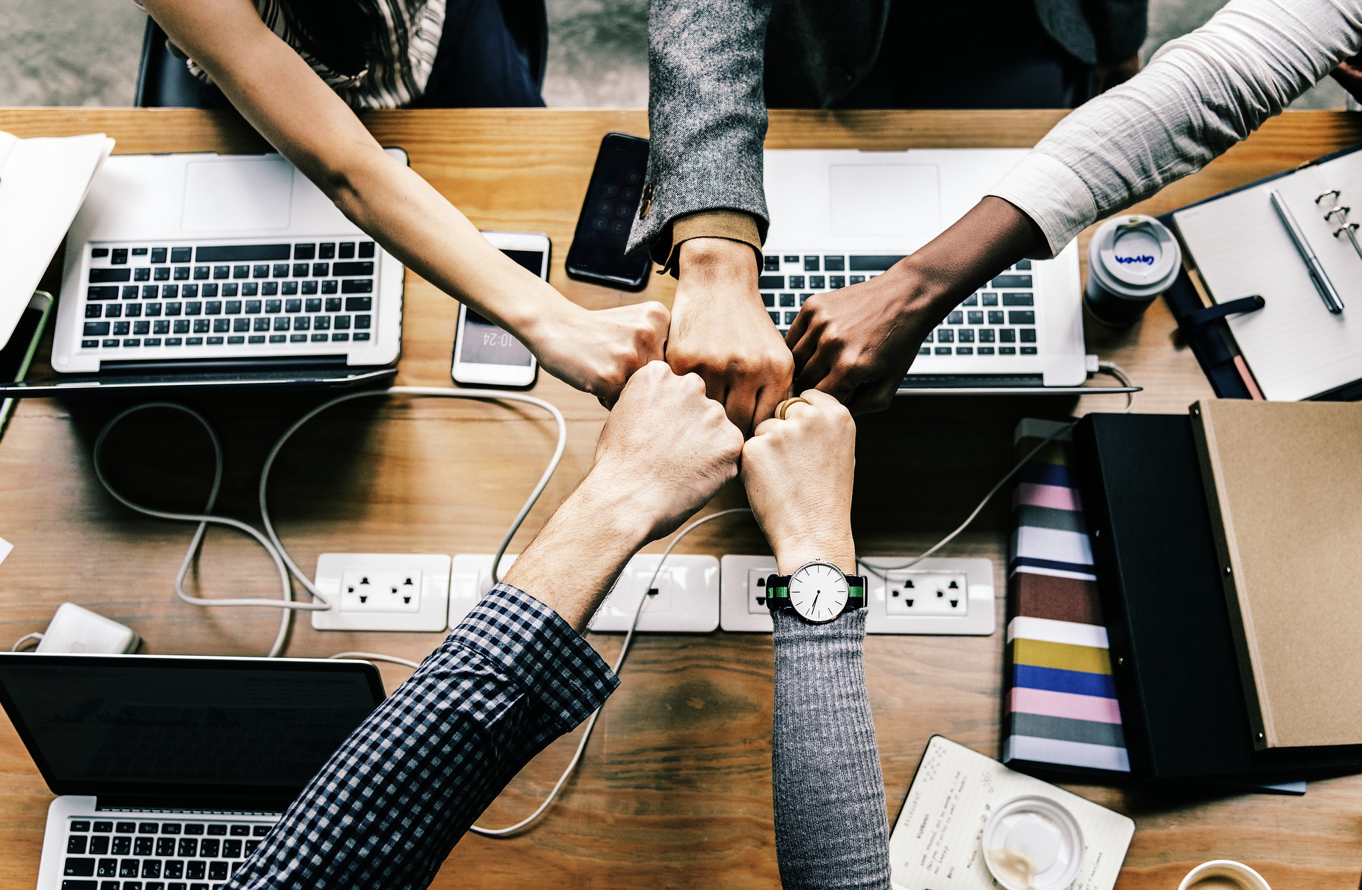 Aziende Tech, la formazione sul lavoro preferita ai titoli di studio